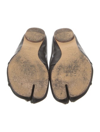 Maison Margiela Leather Ruffle Embellishment Mules