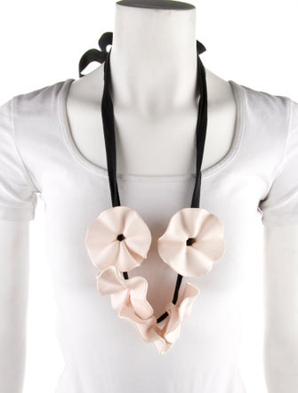 Marni Acrylic Flower Collar Necklace
