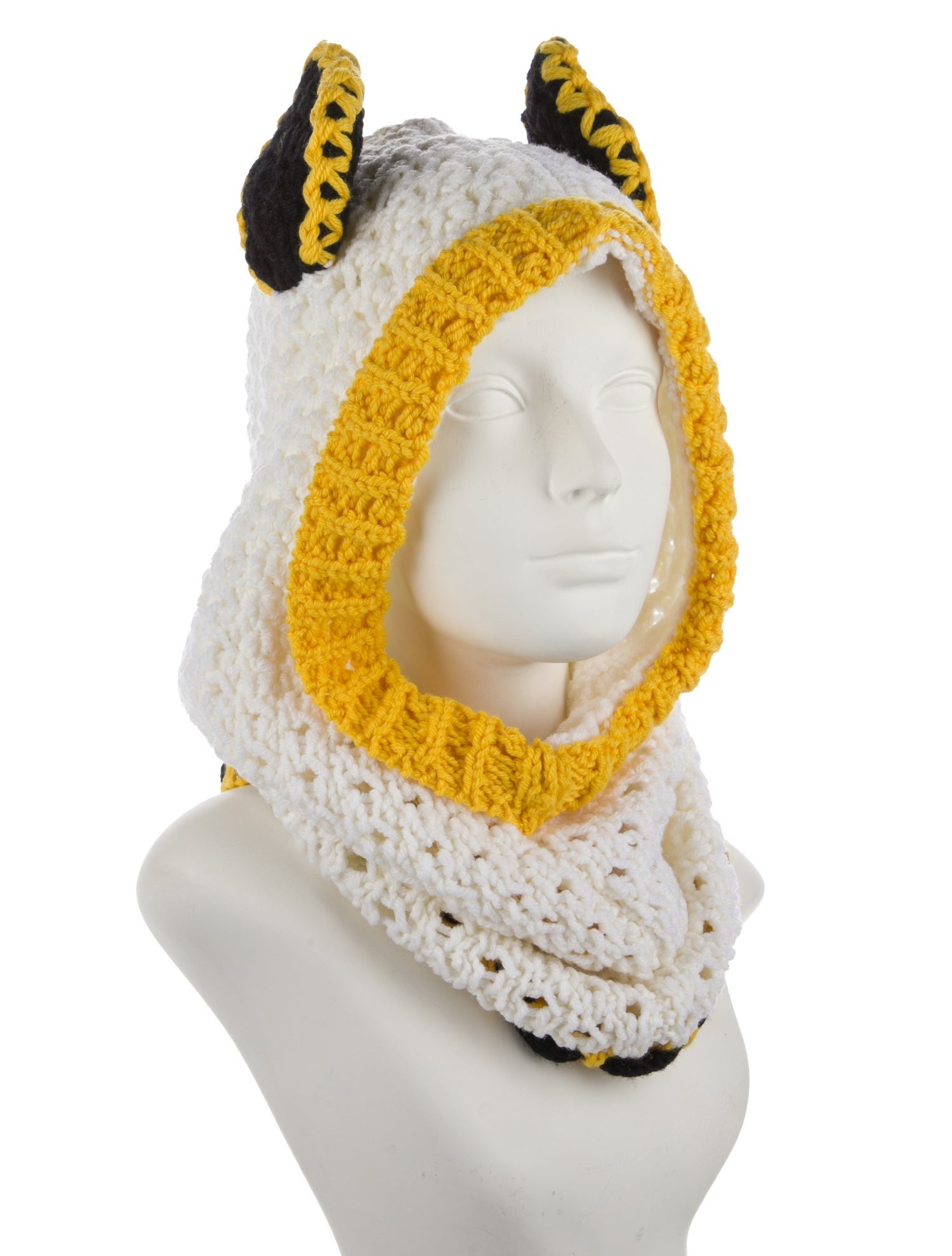 Marni wool cable gifting gauge