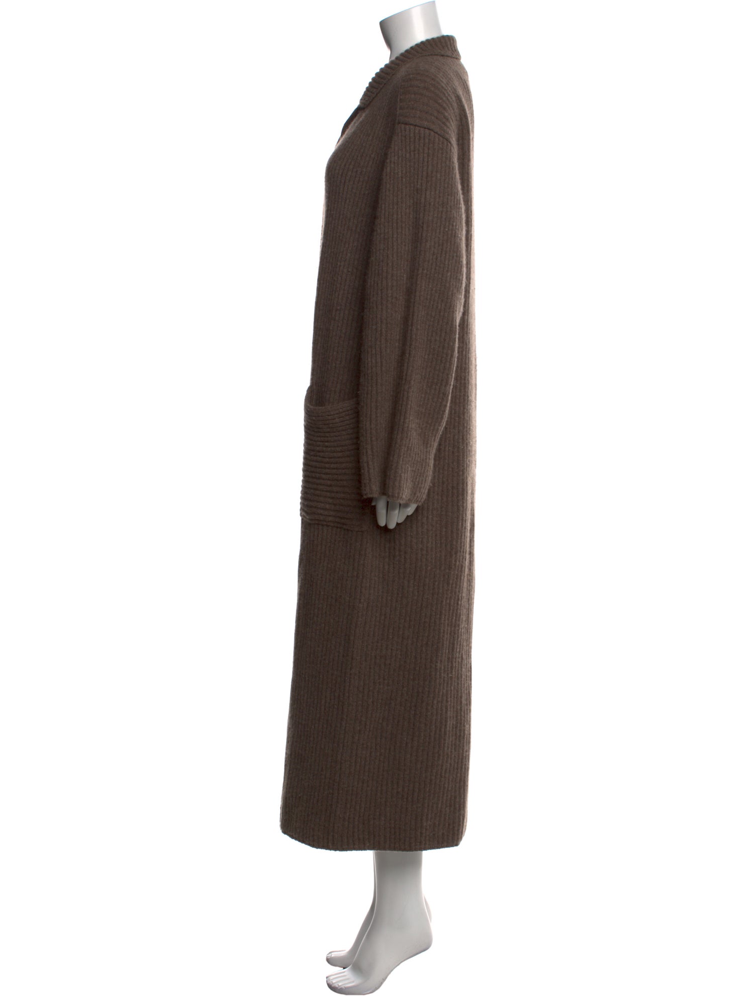 Mandkhai Cashmere Sweater