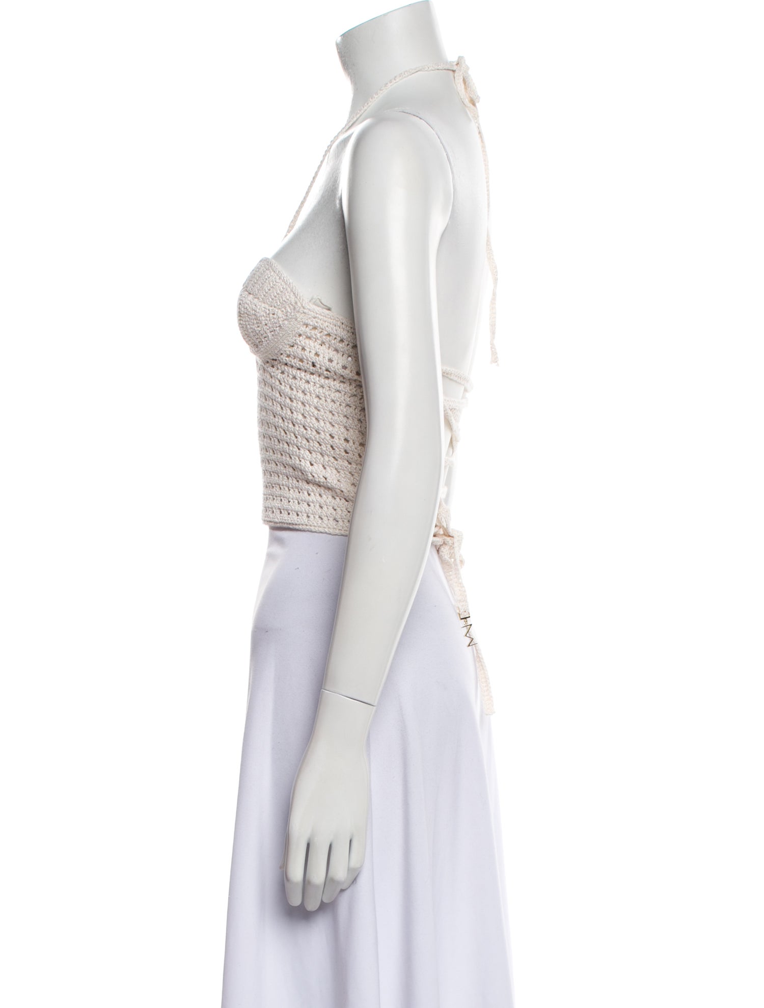 The Mannei Halterneck Sleeveless Crop Top