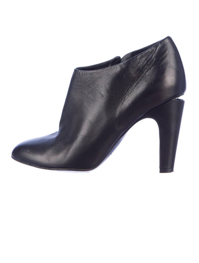 Marc Jacobs Leather Booties