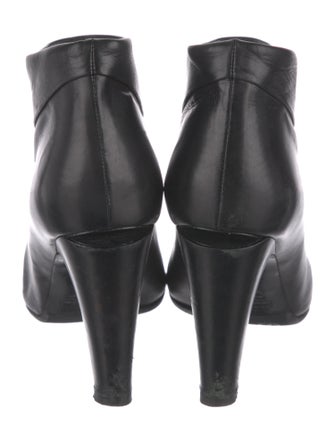 Marc Jacobs Leather Boots