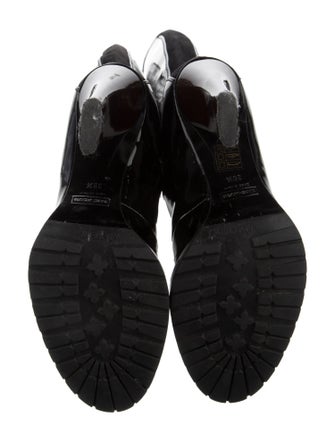 Marc Jacobs Patent Leather Boots