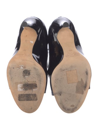 Marc Jacobs Patent Leather Pumps