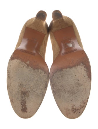 Marc Jacobs Suede T-Strap Pumps