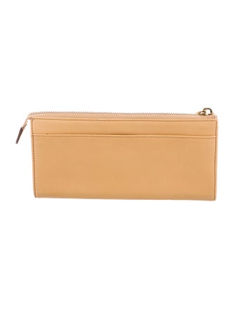 Marc Jacobs Leather Continental Wallet