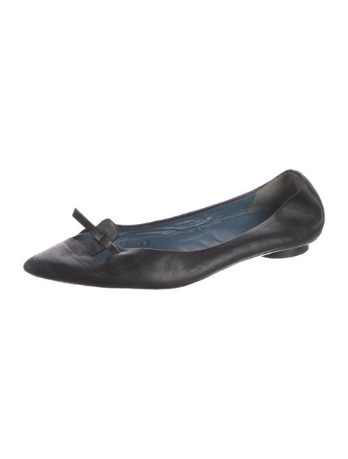 Marc Jacobs Leather Flats