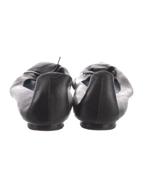 Marc Jacobs Leather Flats