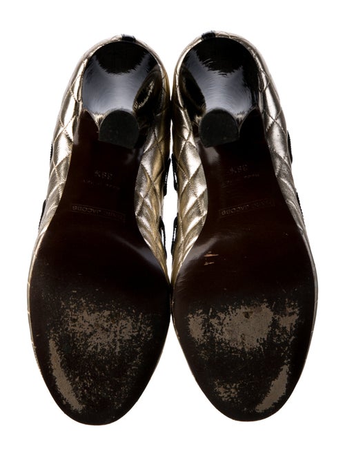 Marc Jacobs Leather Bow Accents Pumps