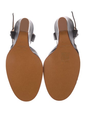 Marc Jacobs Leather Cutout Accent Sandals