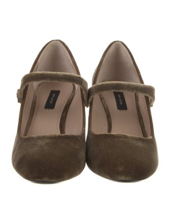 Marc Jacobs Velvet Crystal Embellishments Pumps