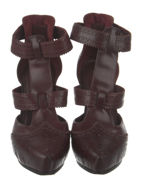 Marc Jacobs Leather T-Strap Pumps