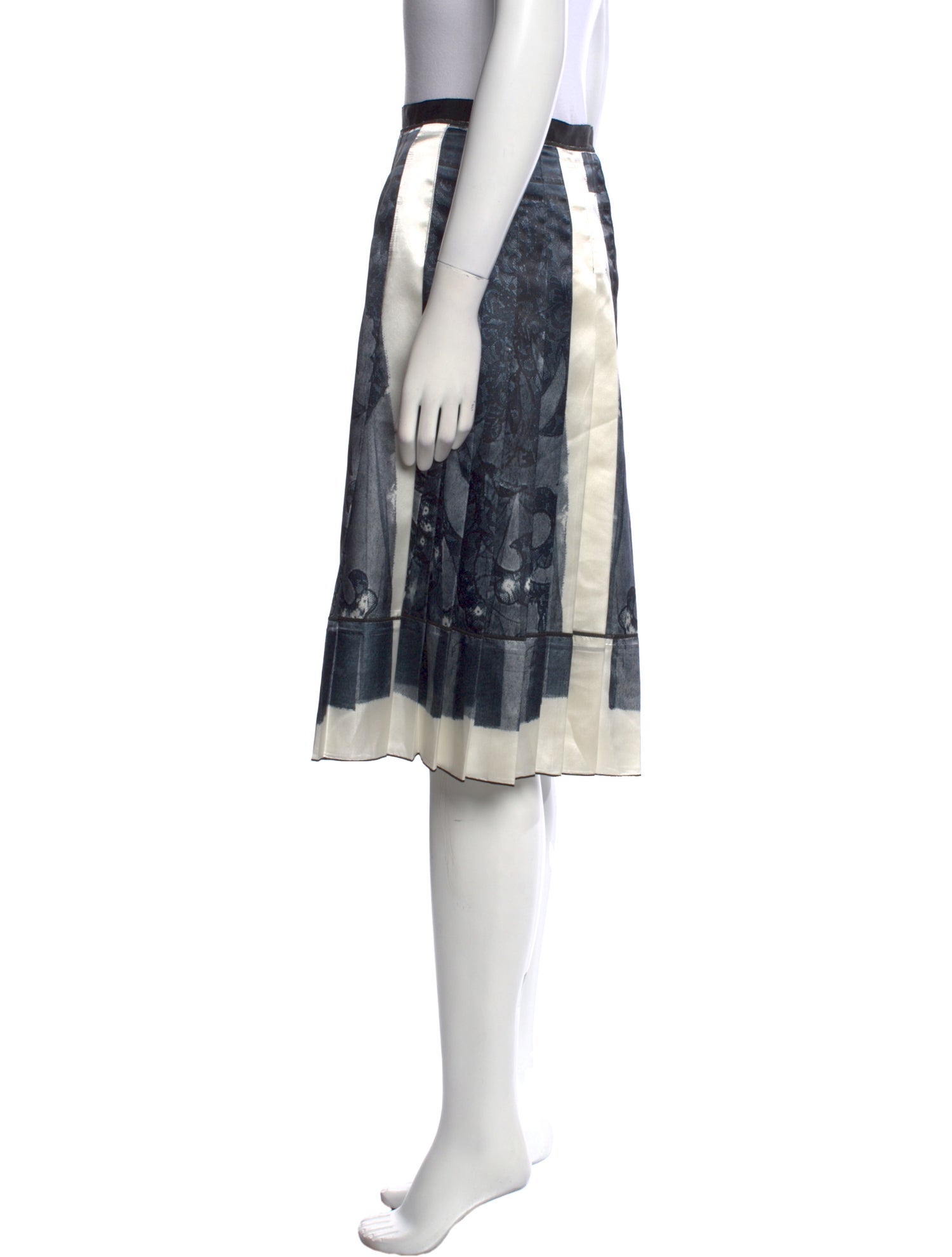 Marc Jacobs Vintage Knee-Length Skirt