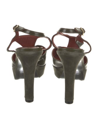 Marc Jacobs Leather Leather Trim Embellishment T-Strap Pumps