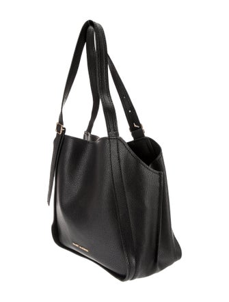 Marc Jacobs Leather Shoulder Bag