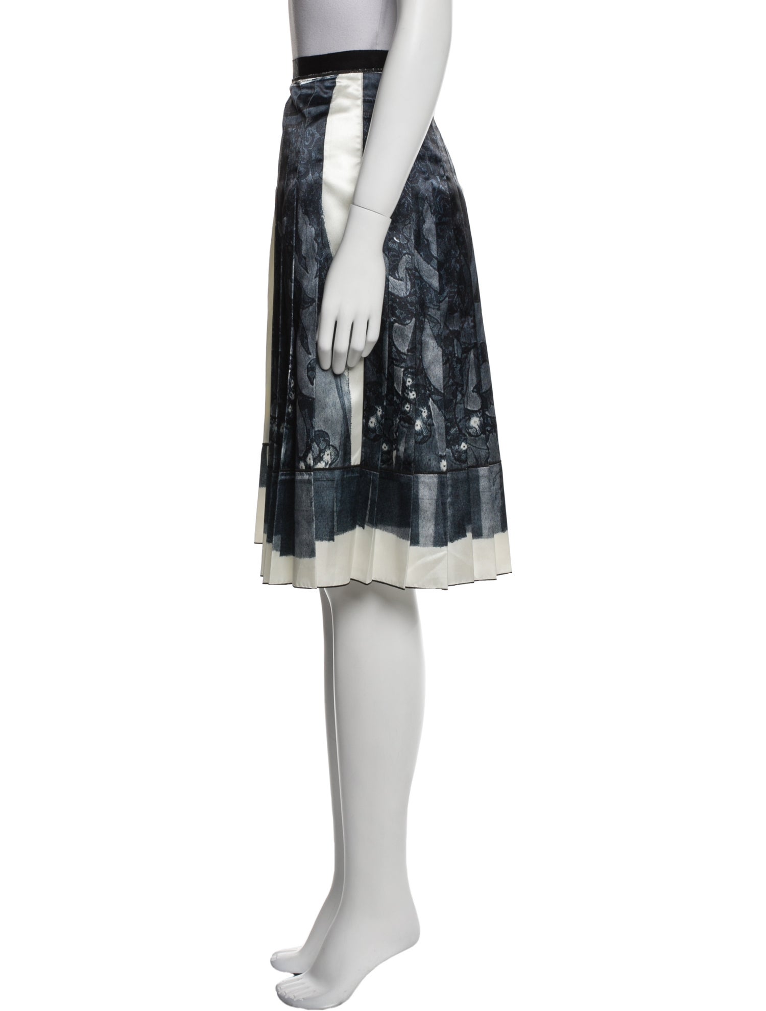 Marc Jacobs Printed Knee-Length Skirt