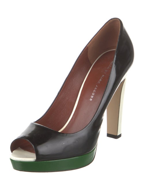 Marc Jacobs Leather Pumps