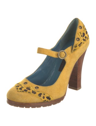 Marc Jacobs Suede Pumps