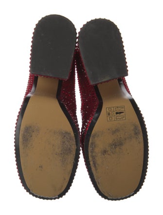 Marc Jacobs Suede Pumps