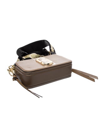 Marc Jacobs Saffiano Leather Camera Bg