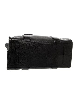 Marc Jacobs Leather Shoulder Bag