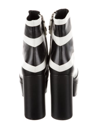 Marc Jacobs Leather Striped Boots
