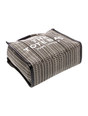 Marc Jacobs Canvas Messenger Bag