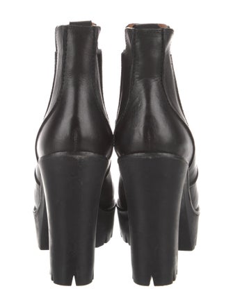 Marc Jacobs Leather Chelsea Boots