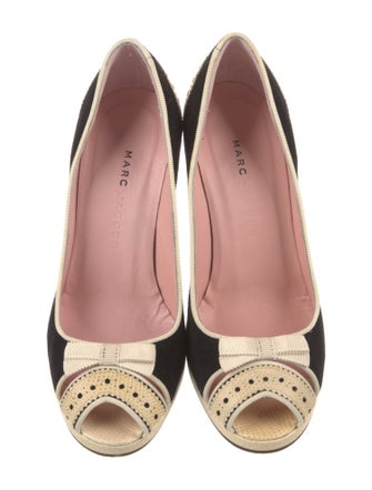 Marc Jacobs Suede Printed Pumps