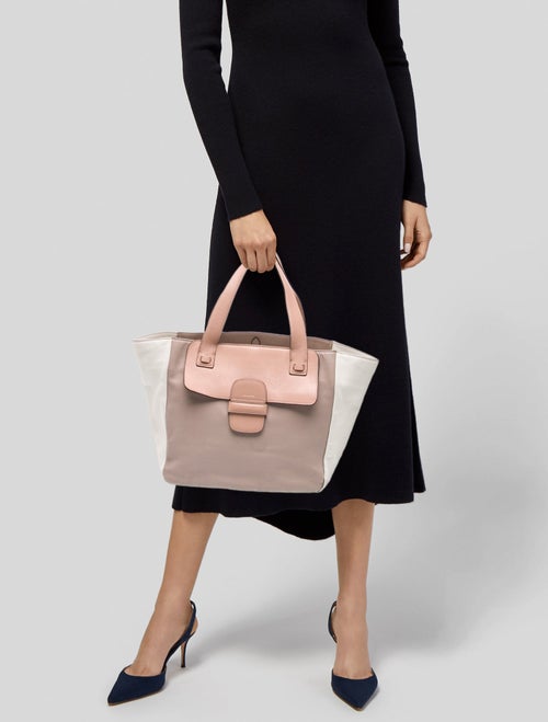 Marc Jacobs Leather Shoulder Bag