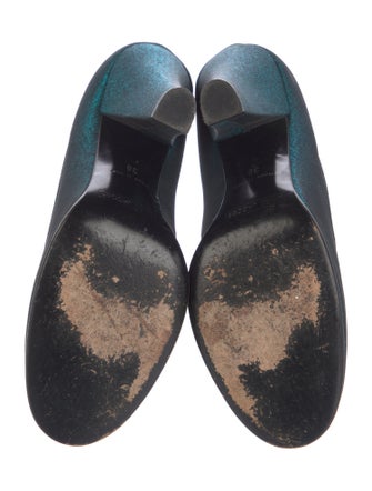 Marc Jacobs Bow Accents Pumps