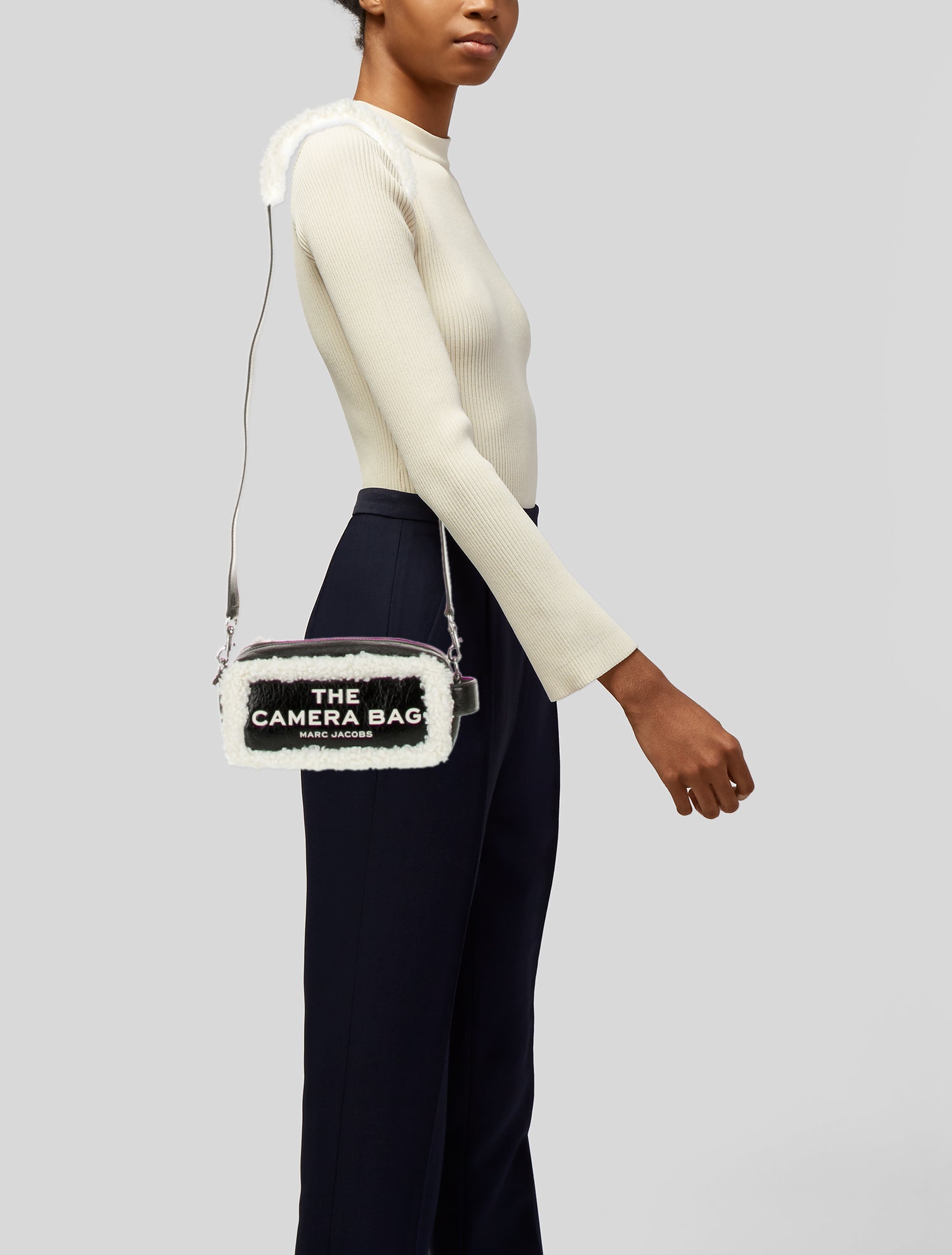 Marc Jacobs Leather Shoulder Bag