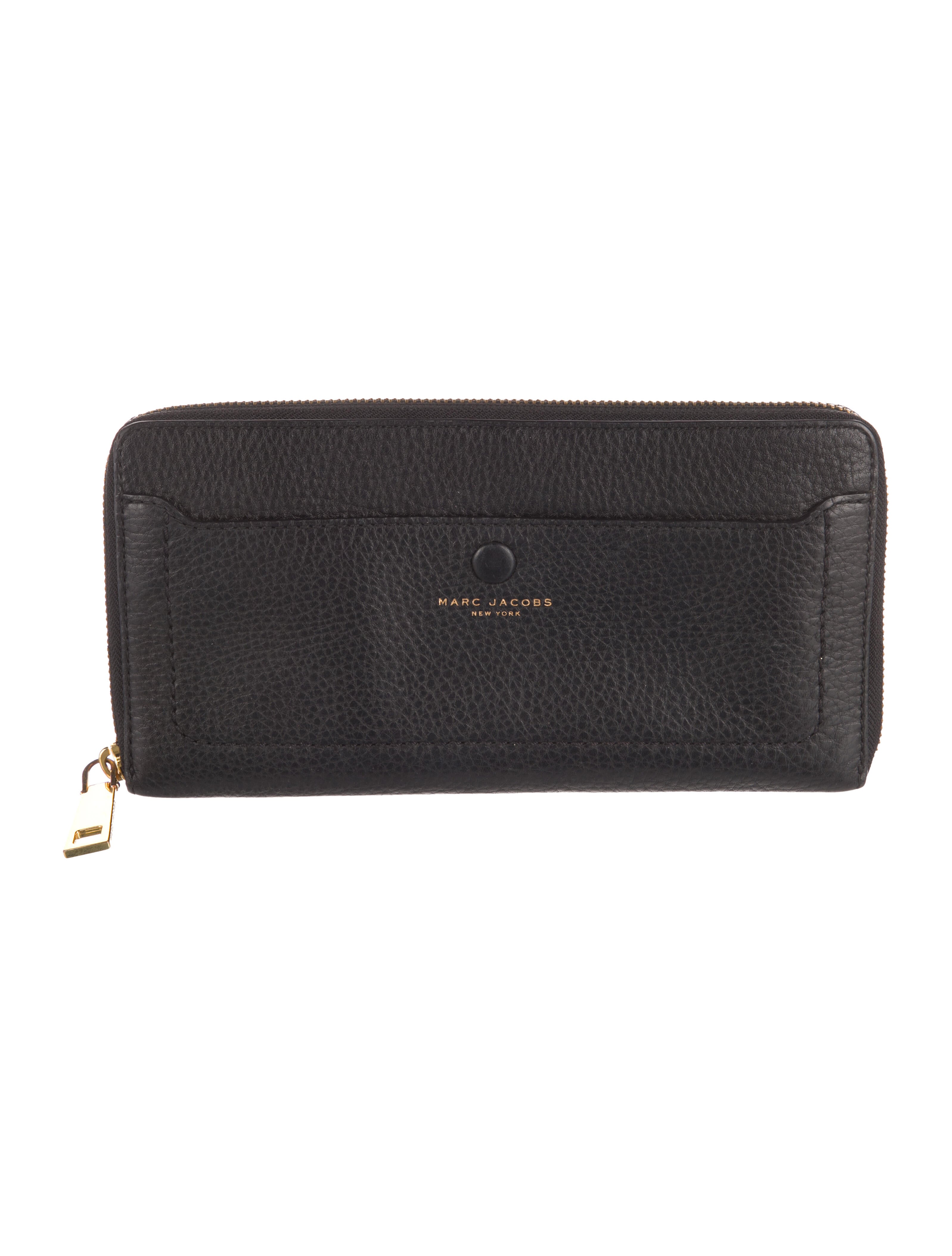 Marc Jacobs Leather Continental Wallet