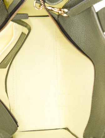 Marc Jacobs Leather Messenger Bag