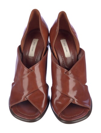 Marc Jacobs Leather Slingback Sandals