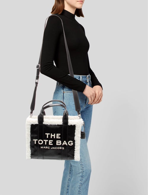 Marc Jacobs Patent Leather Messenger Bag