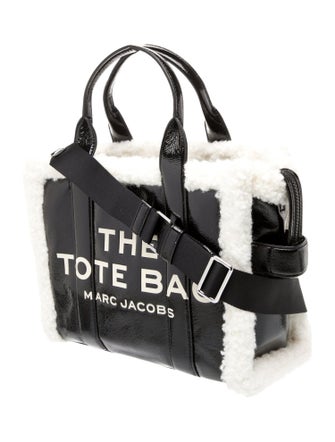 Marc Jacobs Patent Leather Messenger Bag