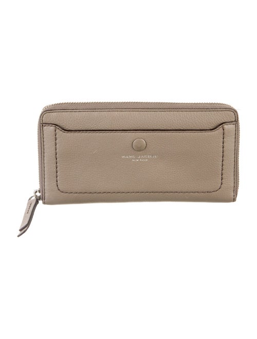 Marc Jacobs Leather Continental Wallet