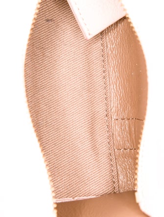 Marc Jacobs Leather Top Handle Bag