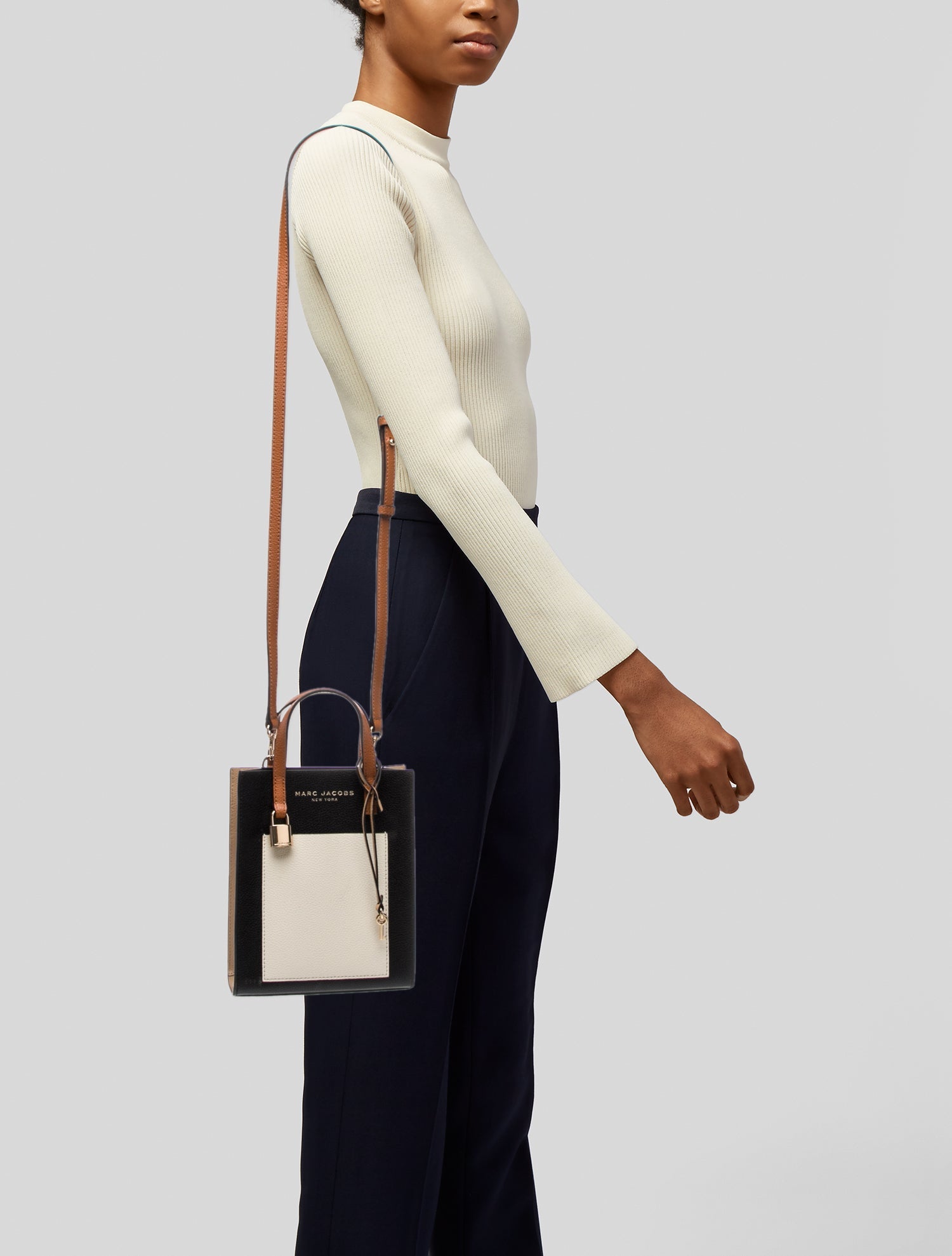 Marc Jacobs Leather Shoulder Bag