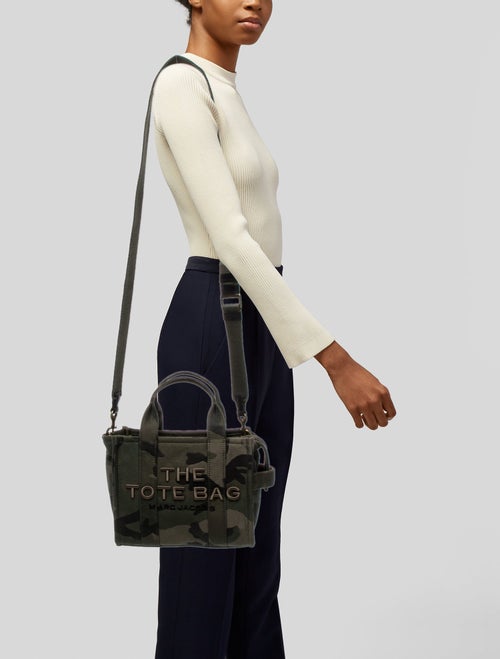 Marc Jacobs Canvas Messenger Bag