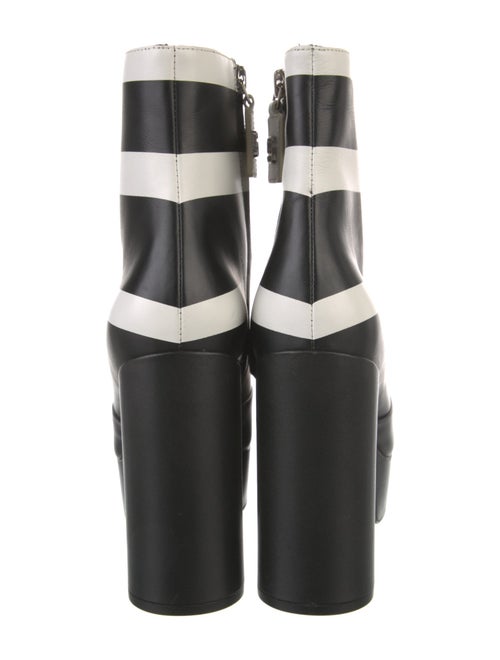 Marc Jacobs Leather Boots