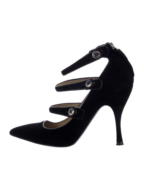 Marc Jacobs Suede Pumps