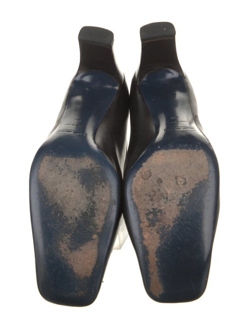 Marc Jacobs Leather Bow Accents Pumps