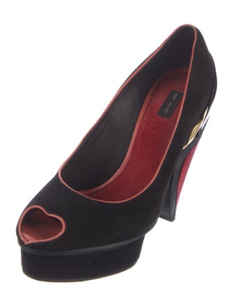 Marc Jacobs Suede Animal Print Pumps