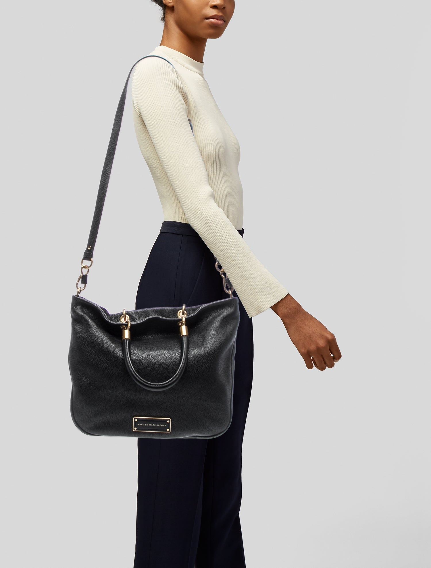 Marc Jacobs Signature Top Handle Bag