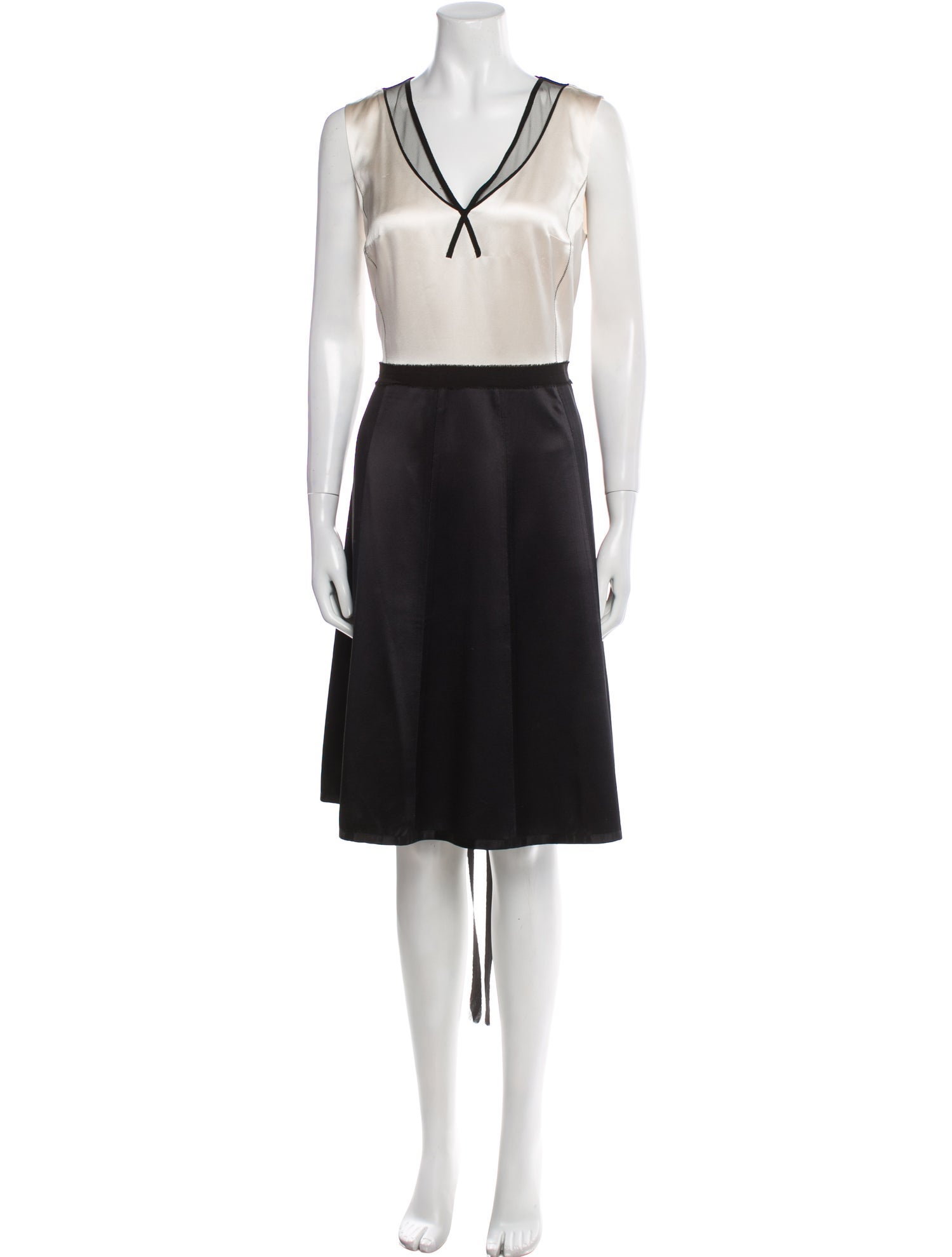 Marc Jacobs Silk Knee-Length Dress