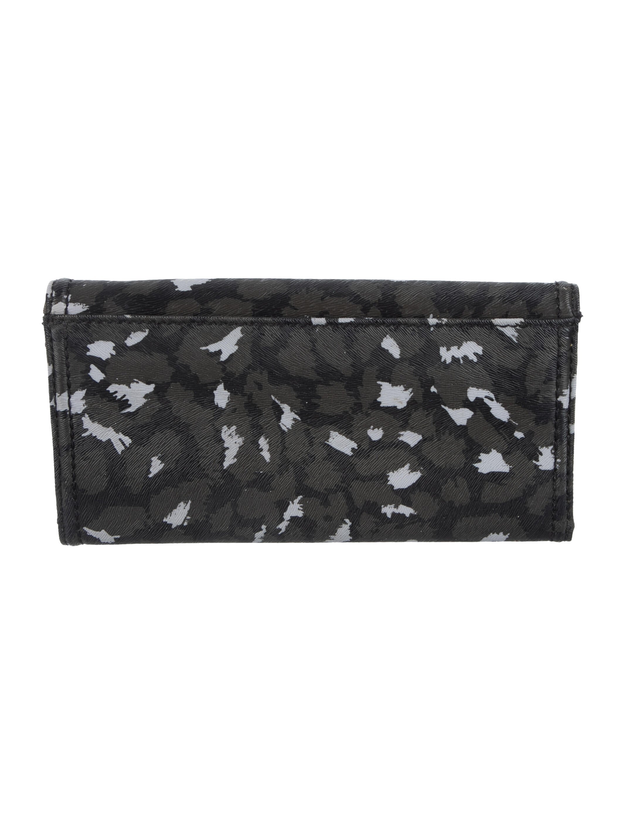 Marc Jacobs Leather Printed Wallet