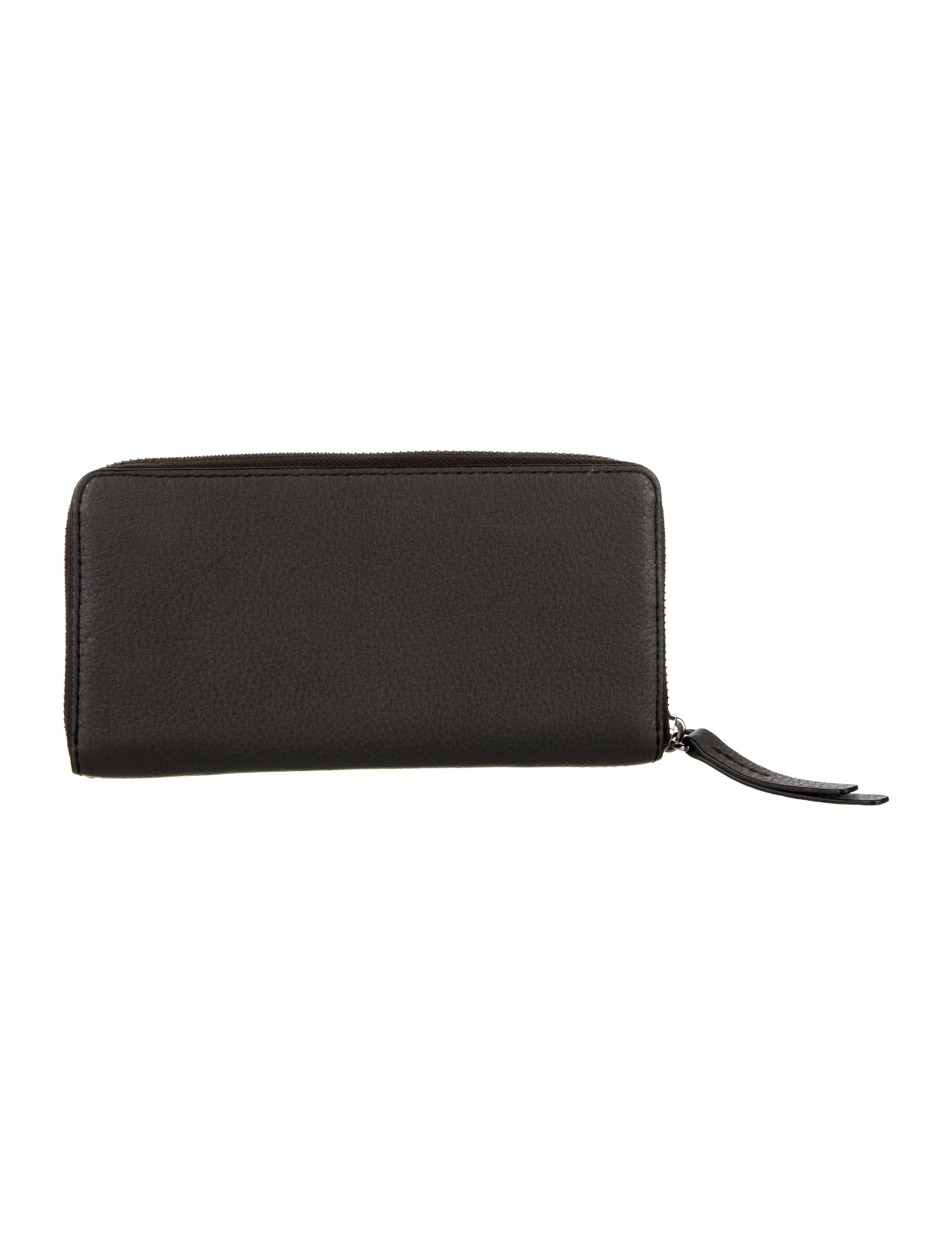 Marc Jacobs Leather Wallet
